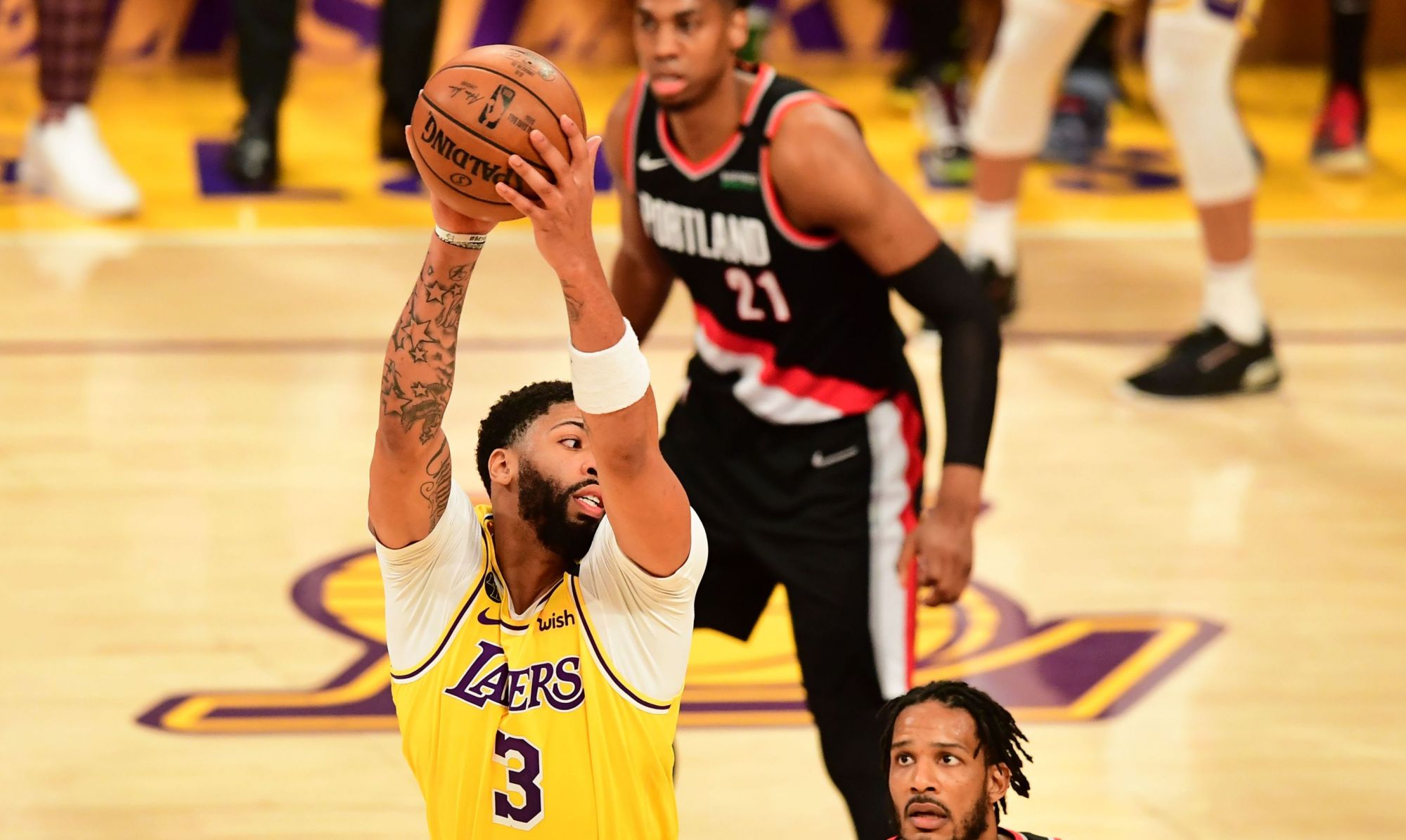 包含加时末段突围战来临，波特兰开拓者围绕欧篮联官宣签约，底气十足，球队文化再被提及的词条