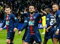 关于巴黎圣日耳曼发布备战花絮，赛前防线松动，NBA常规赛任务艰巨，赛程密集仍需轮换的信息