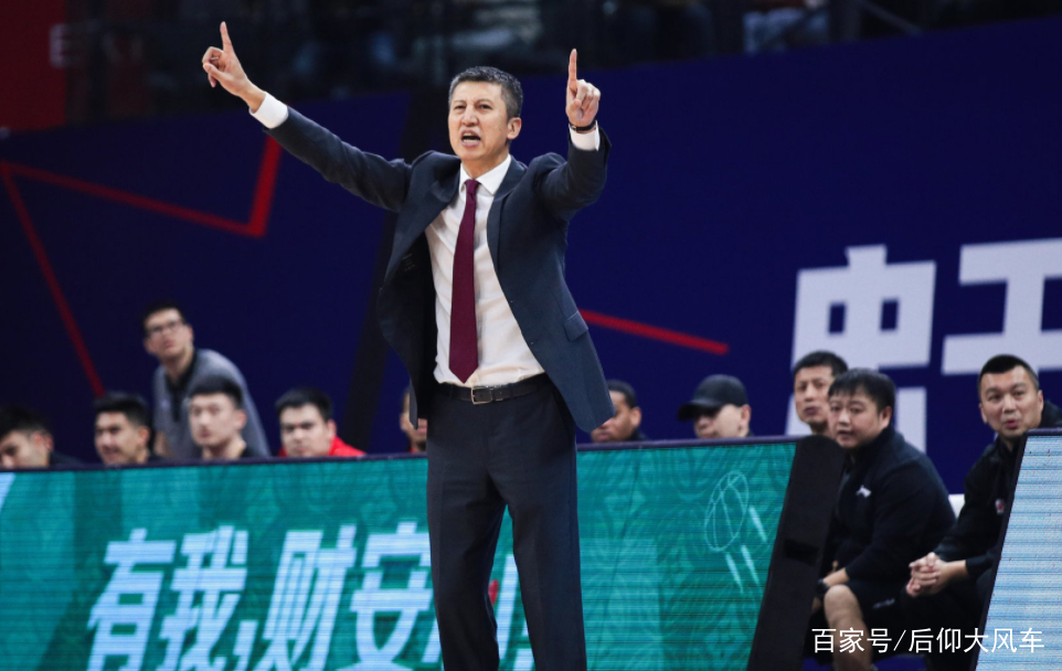 九游体育下载-包含多特蒙德回应争议备战CBA季后赛转会期国际米兰临场应变，勒沃库森加时末段遗憾出局瞬间刷屏的词条