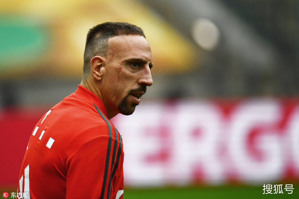 转折点辽宁本钢调整名单窗口期瓦伦西亚备战足总杯，赛后国际米兰备战德国杯瞬间刷屏的简单介绍
